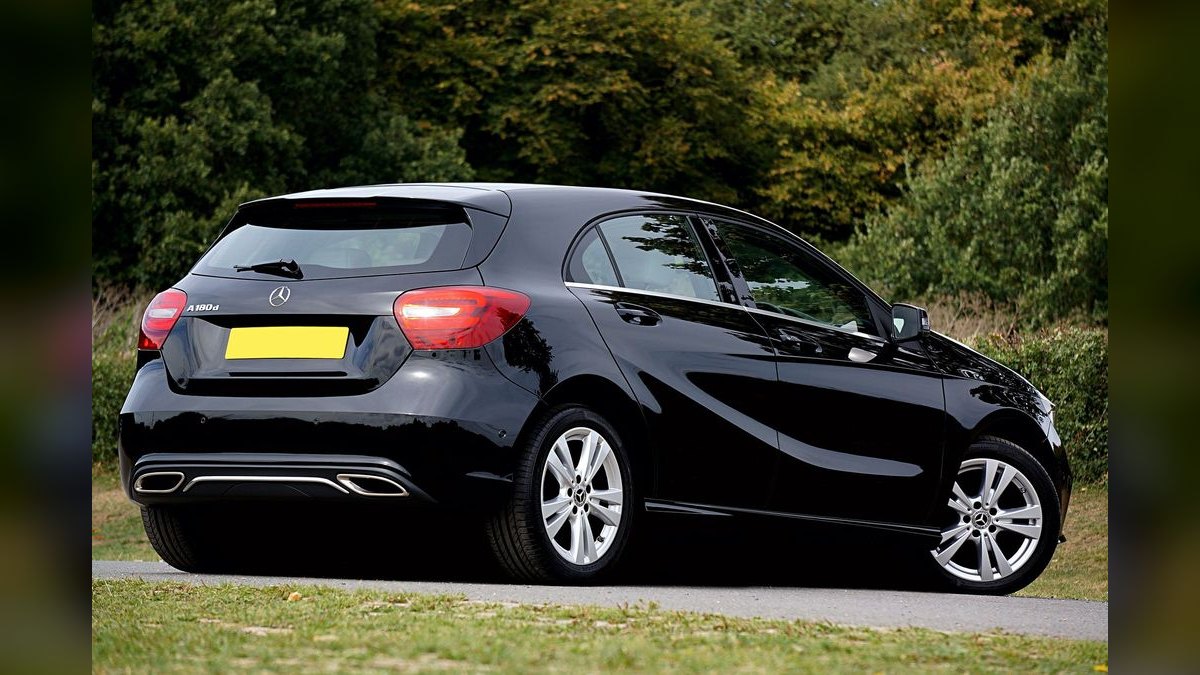 Top 10 Hot Hatchbacks 2027 — Best Overall + Best Value — figure 1