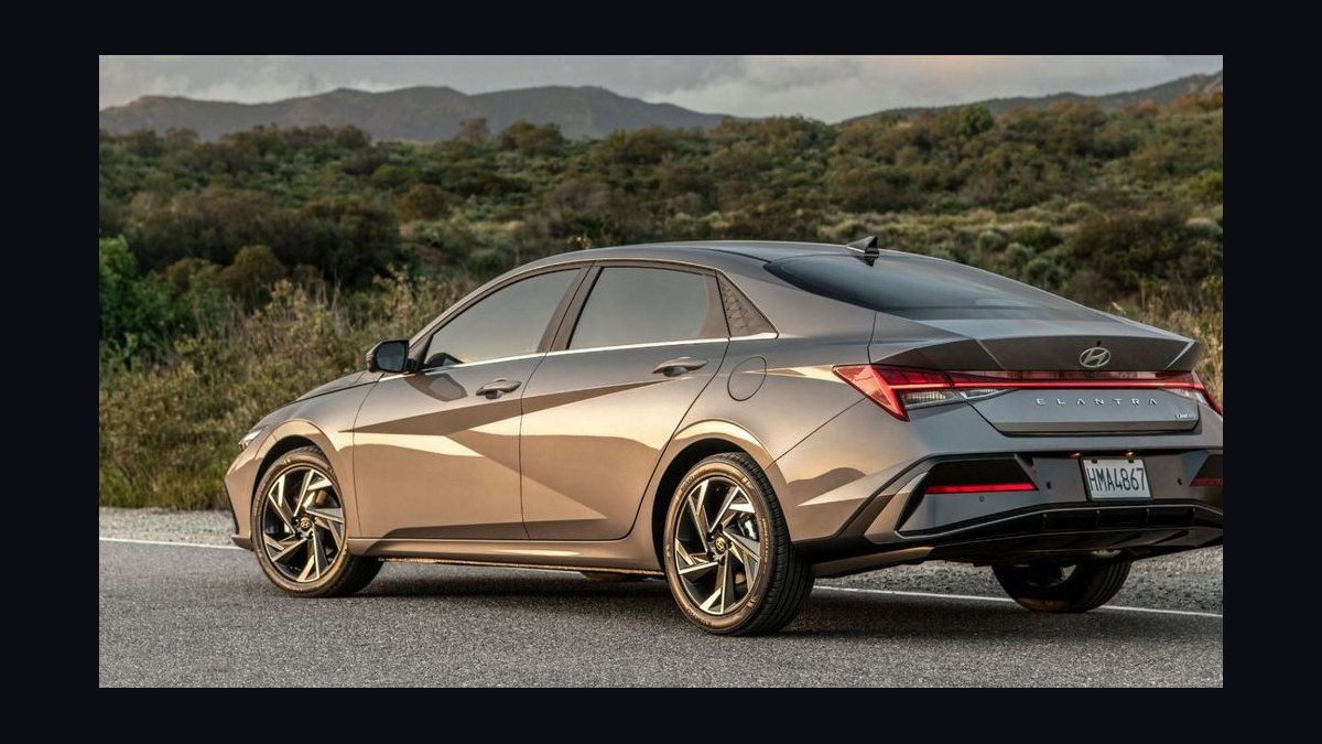 Top 10 Hybrid Sedans 2027 — Best Overall + Best Value — figure 6