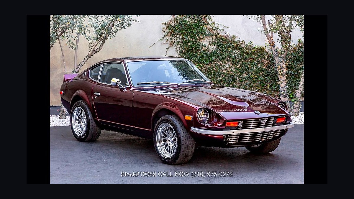 Top 10 Sports Cars 1975 — Best Overall + Best Value