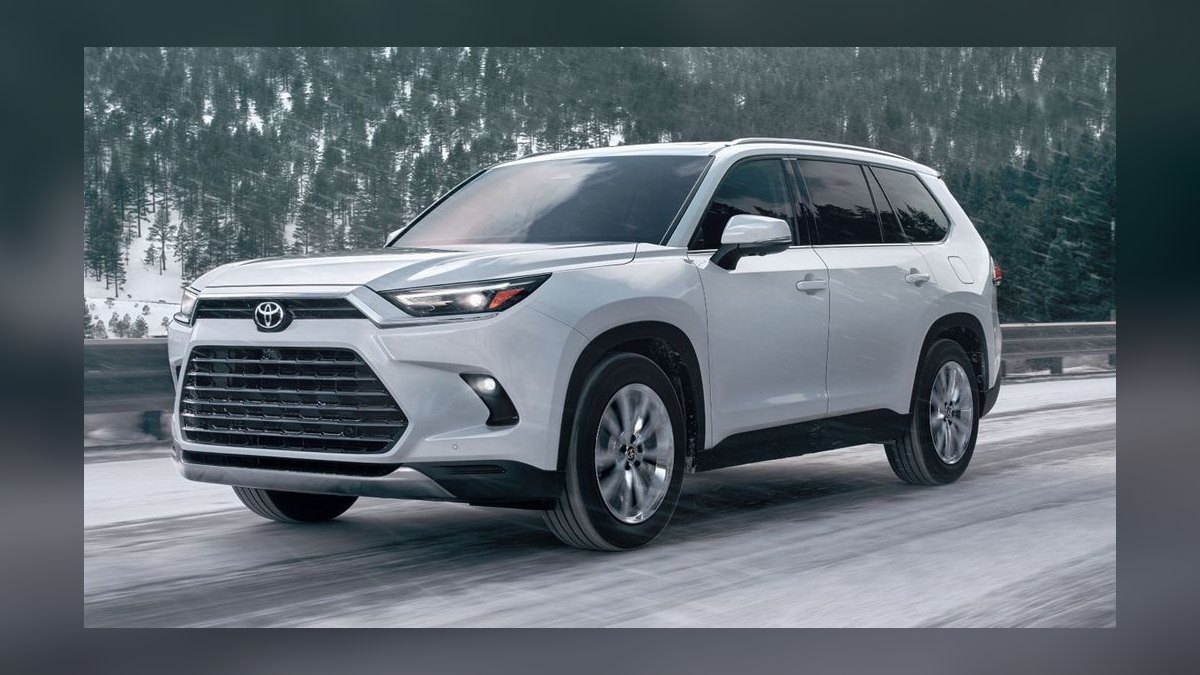 Top 10 Hybrid SUVs 2023 — Best Overall + Best Value — figure 9