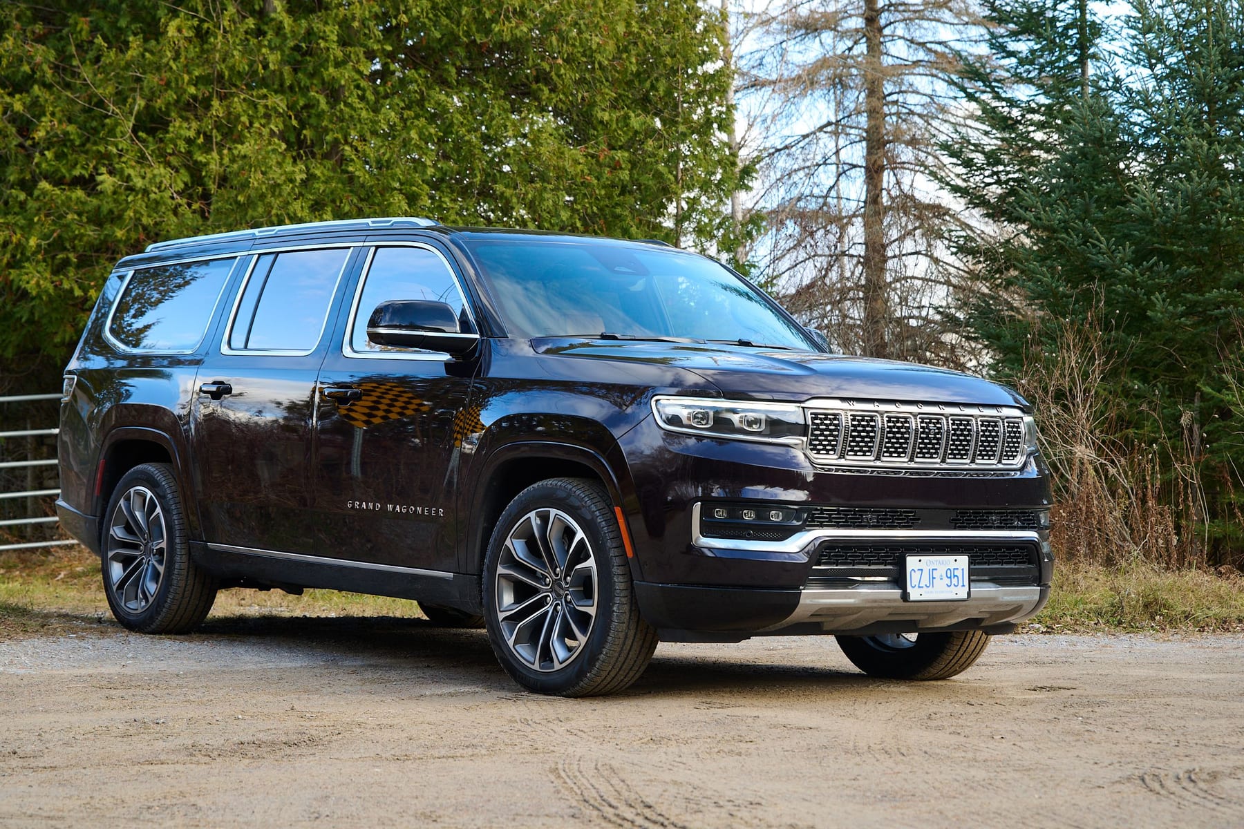 Top 10 Full-Size SUVs 2022 — Best Overall + Best Value — figure 10