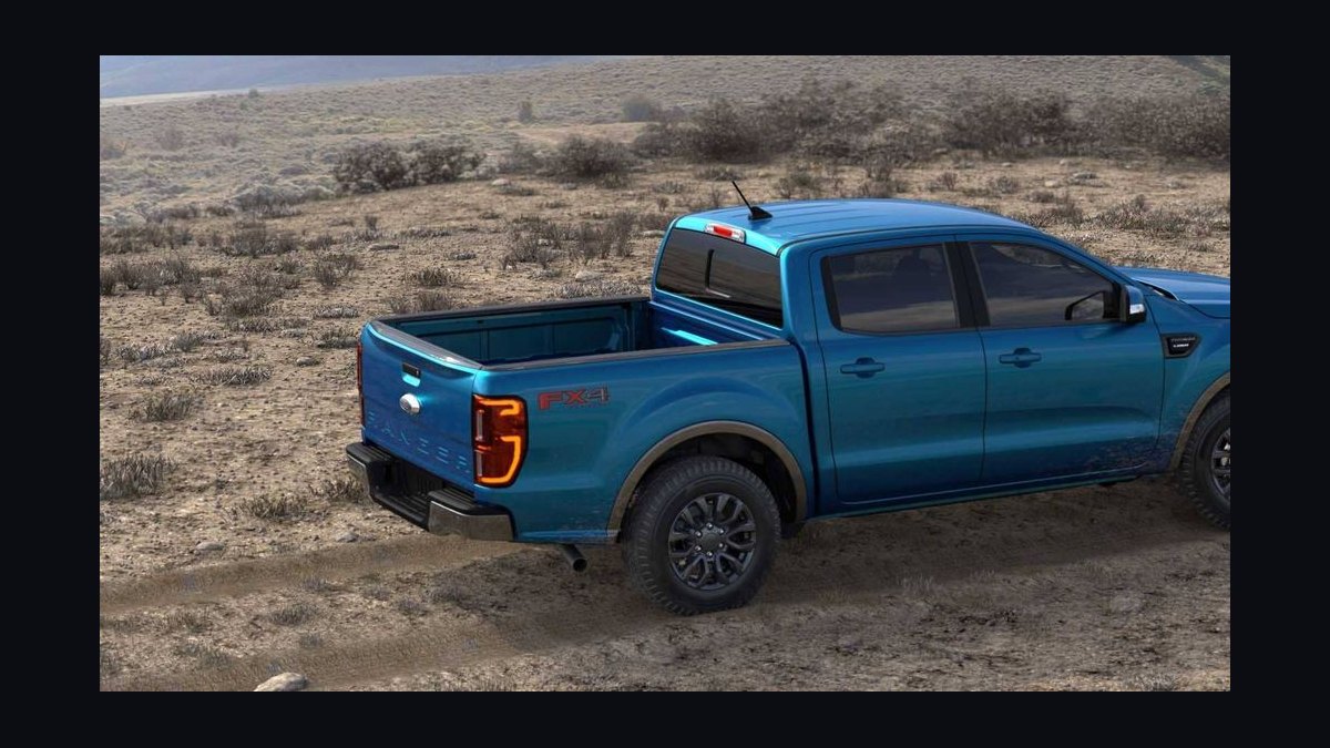 Top 10 Mid-Size Pickup Trucks 2022 — Best Overall + Best Value — figure 7