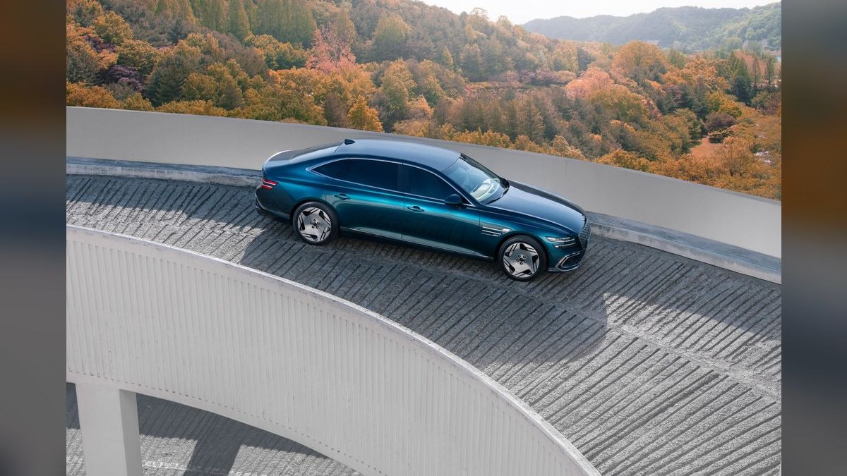 Top 10 Electric Sedans 2023 — Best Overall + Best Value — figure 2
