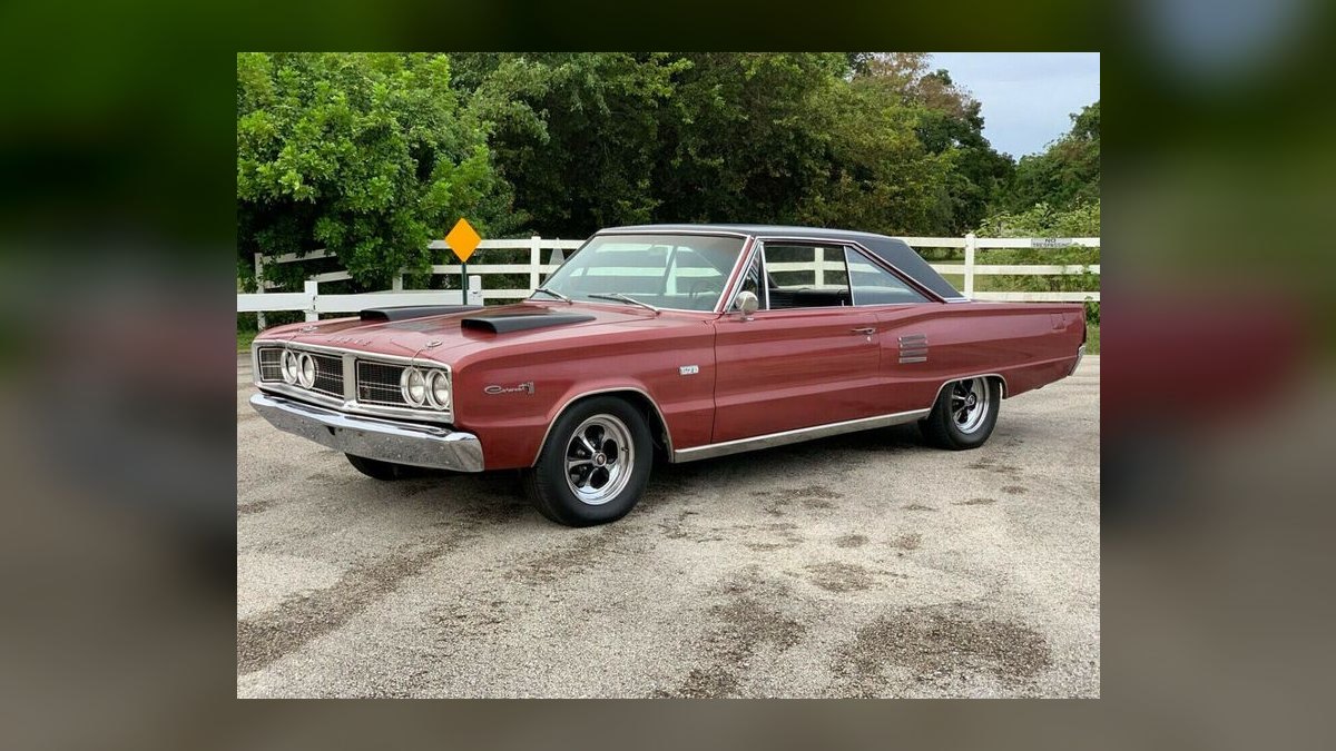 Top 10 Muscle Cars 1965 — Best Overall + Best Value — figure 7
