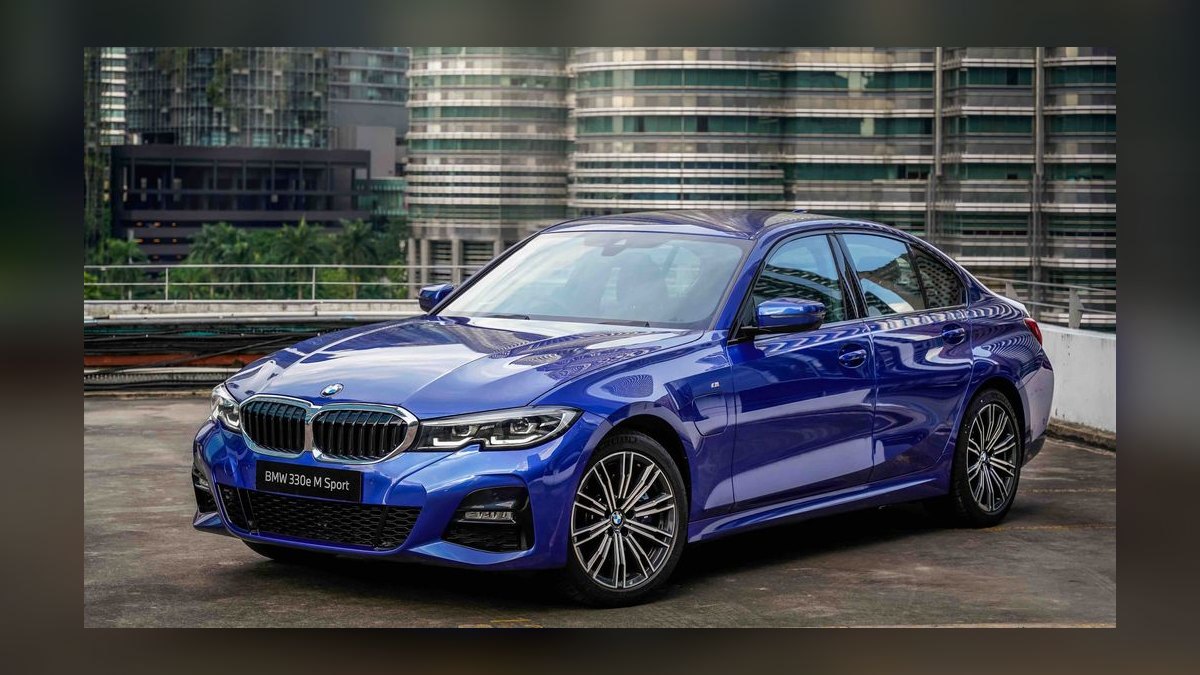 Top 10 Hybrid Sedans 2022 — Best Overall + Best Value — figure 9