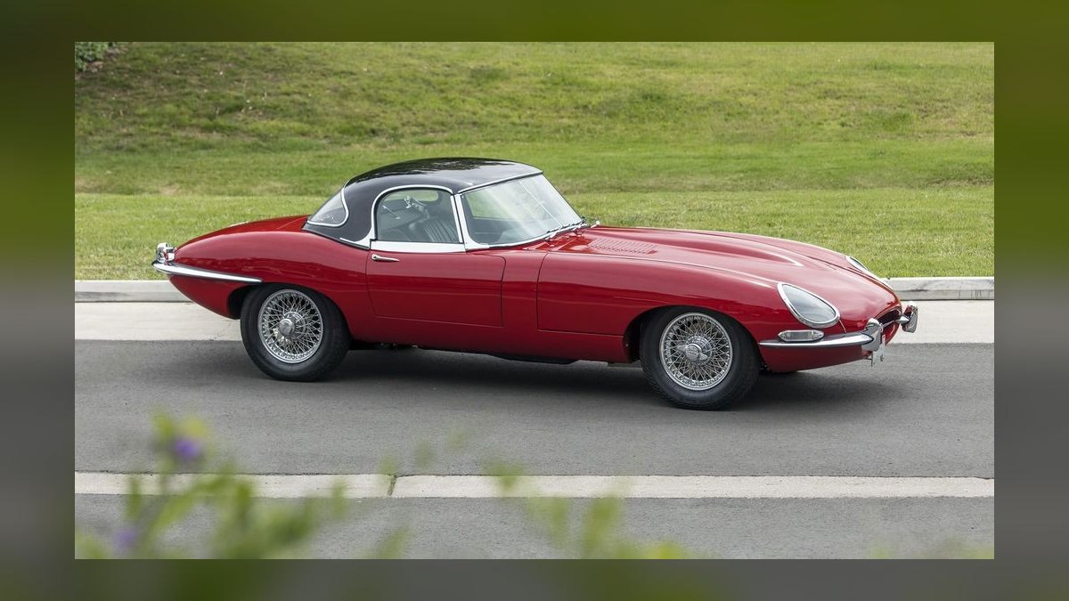 Top 10 Sports Cars 1967 — Best Overall + Best Value — figure 1