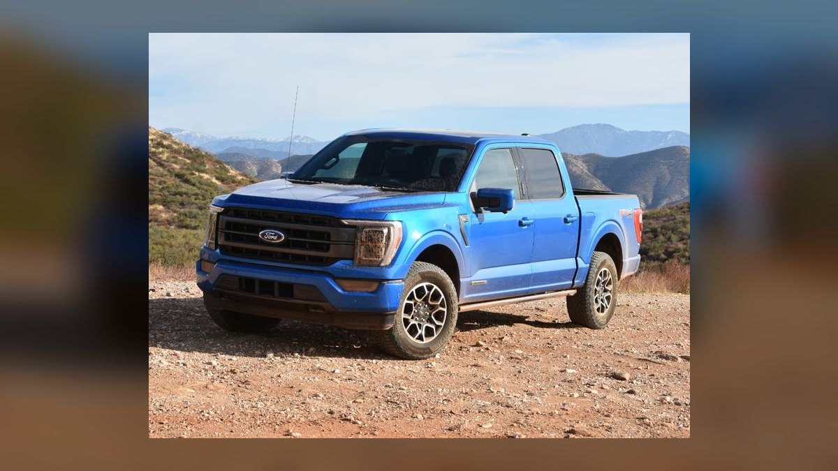 Top 10 Full-Size Pickup Trucks 2021 — Best Overall + Best Value