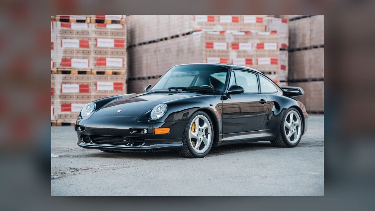 Top 10 Sports Cars 1996 — Best Overall + Best Value — figure 1