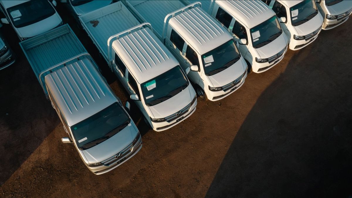 Top 10 Luxury Pickup Trucks 2027 — Best Overall + Best Value — figure 4