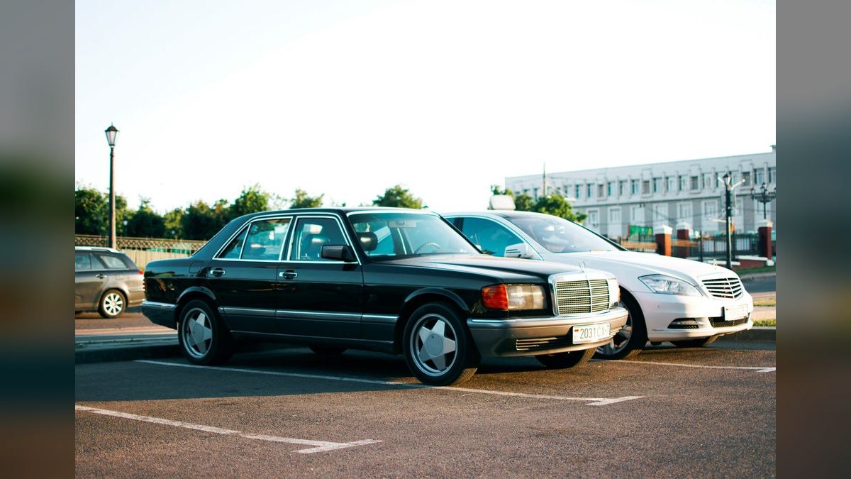Top 10 Full-Size Sedans 2027 — Best Overall + Best Value — figure 1