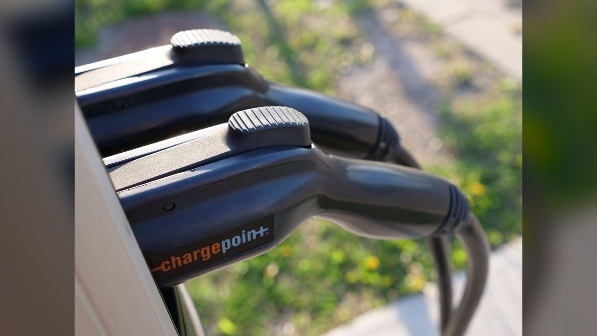 Top 10 Plug-In Hybrids 2026 — Best Overall + Best Value — figure 3