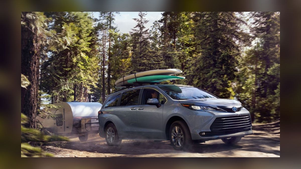 Top 10 Luxury Minivans 2026 — Best Overall + Best Value — figure 8