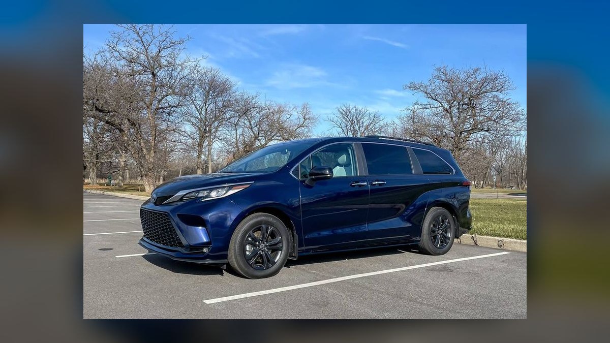Top 10 Hybrid Minivans 2026 — Best Overall + Best Value