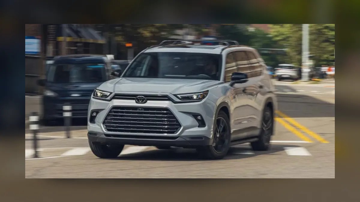 Best Three-Row Hybrid SUVs in 2027 — figure 10