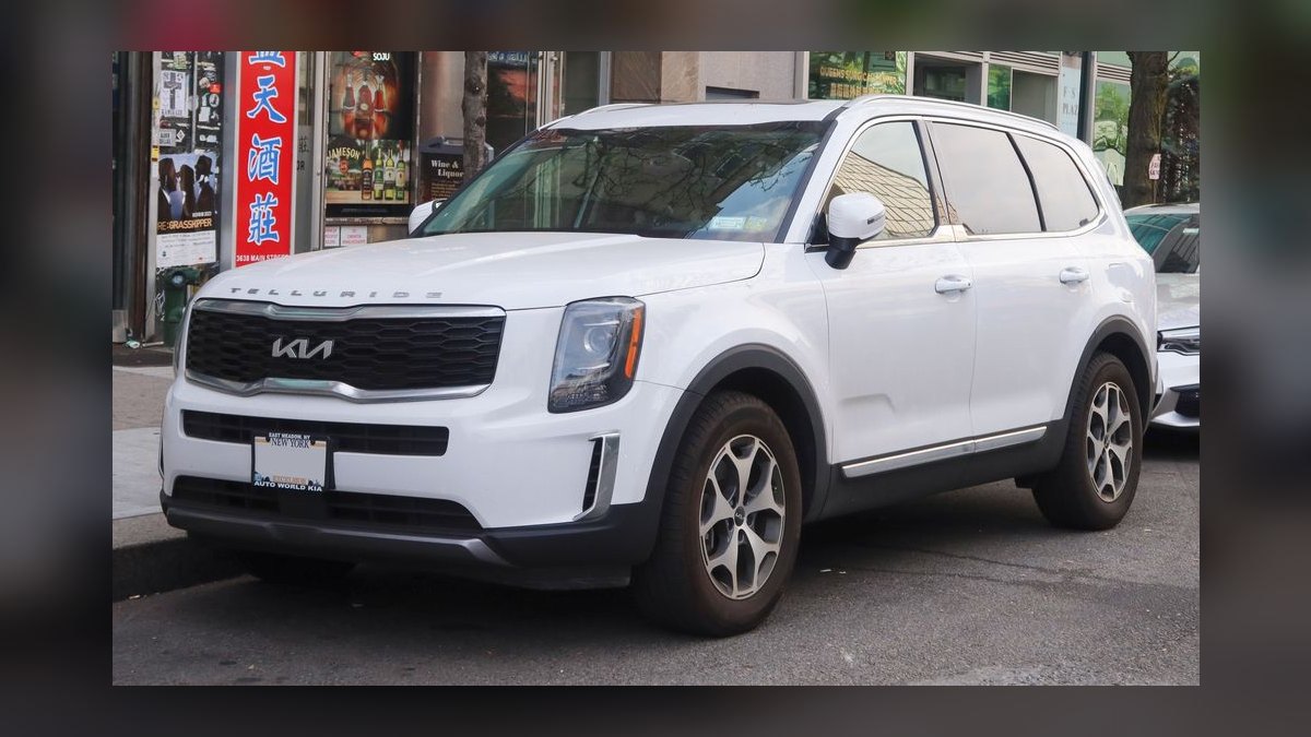 Best Cars for a Family of Five in 2027 — figure 2