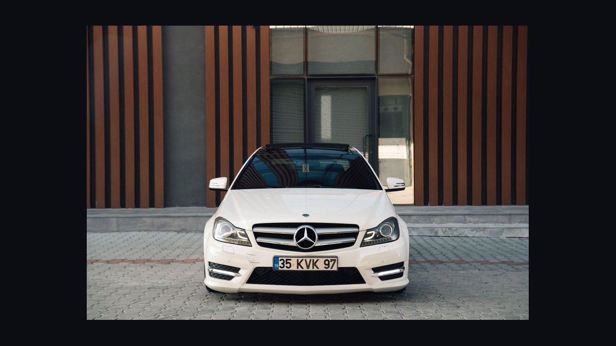 Best Mercedes-Benz C-Class Generations (Ranked) in 2027
