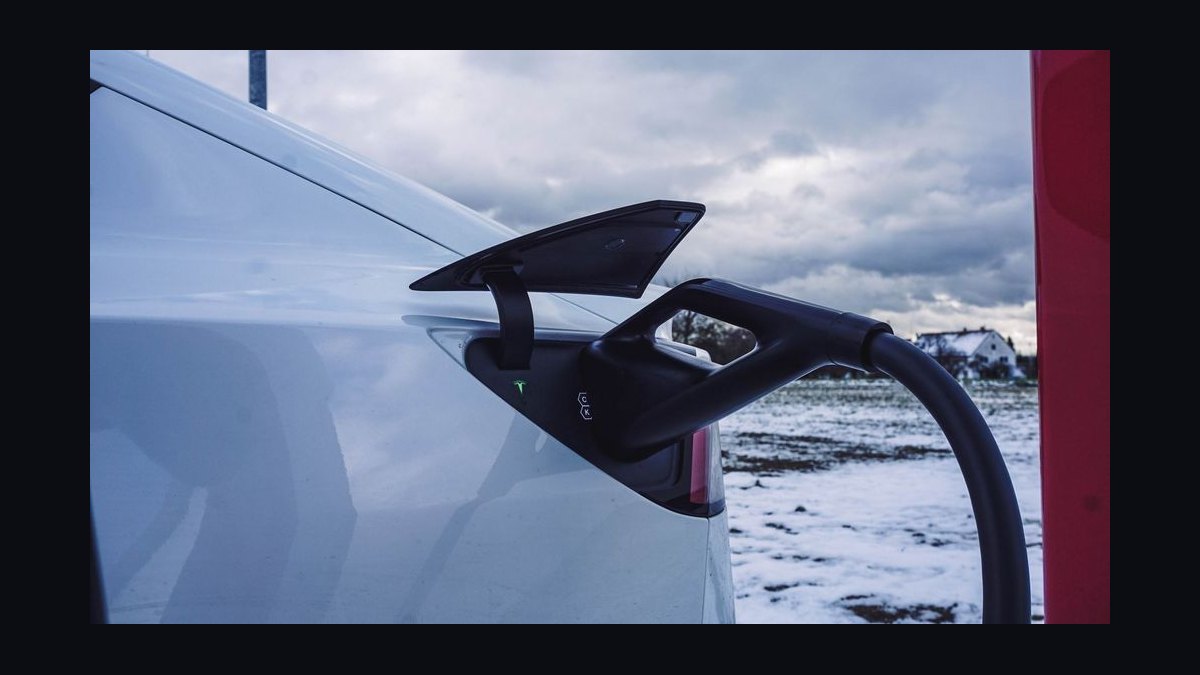 Best EVs for Cold Weather in 2027