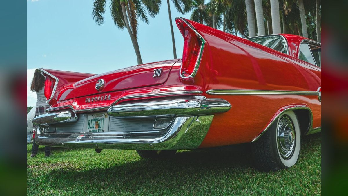 Best Chrysler 300 Model Years (Ranked) — figure 1