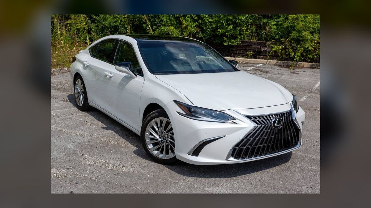 Best Lexus IS Model Years (Ranked) in 2027 — figure 2