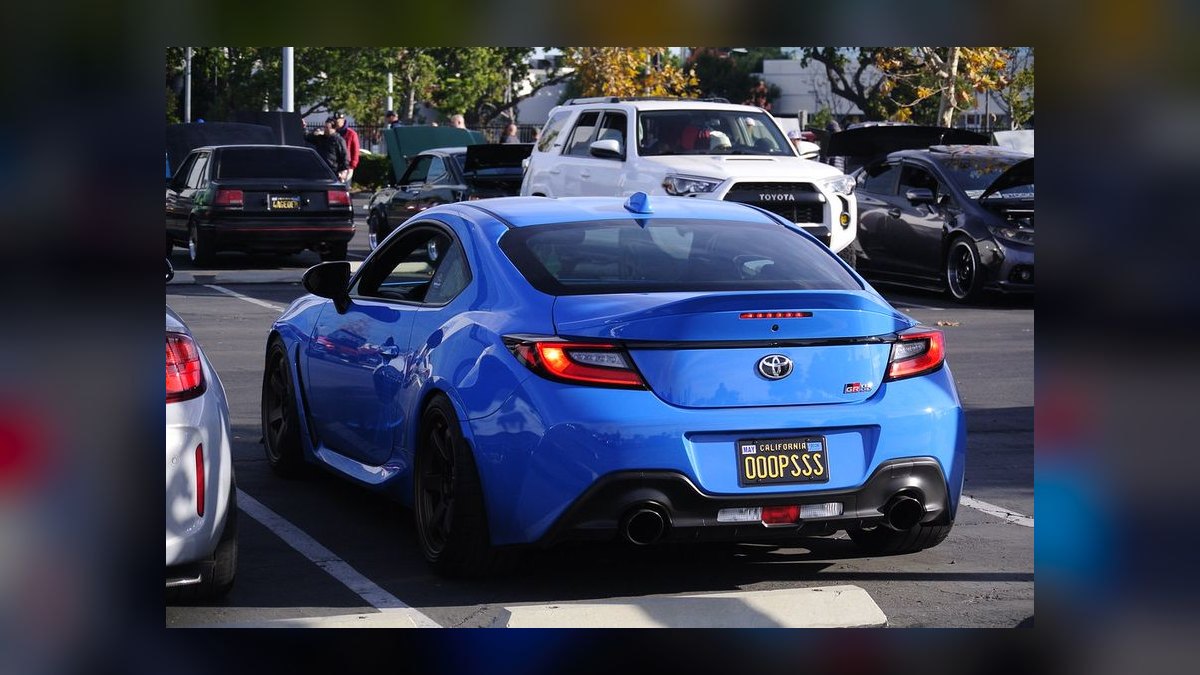Best Enthusiast Cars Under $30,000 in 2027 — figure 4