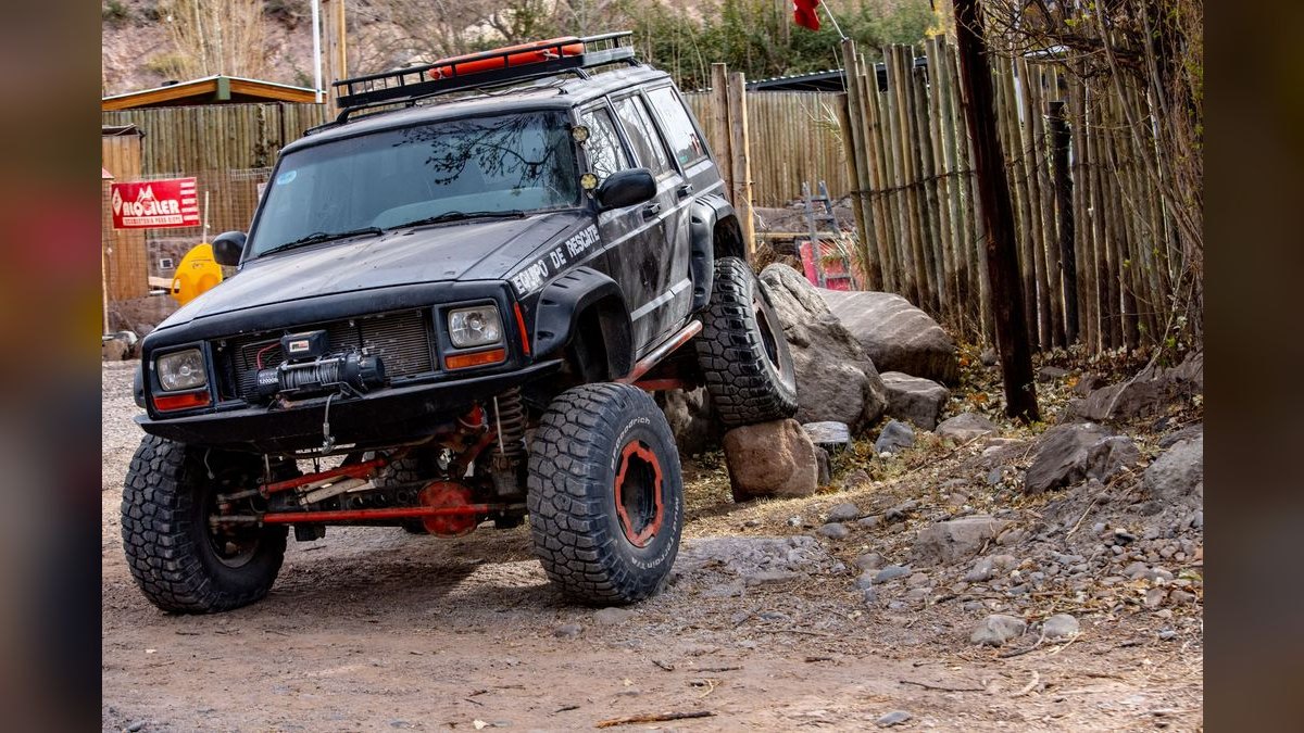 Best Jeep Cherokee Model Years (Ranked) in 2027