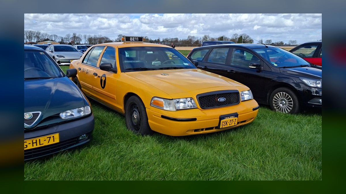 Best Ford Crown Victoria Model Years (Ranked) in 2027 — figure 10