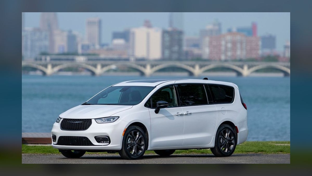 Best Chrysler Pacifica Model Years (Ranked) in 2027 — figure 8
