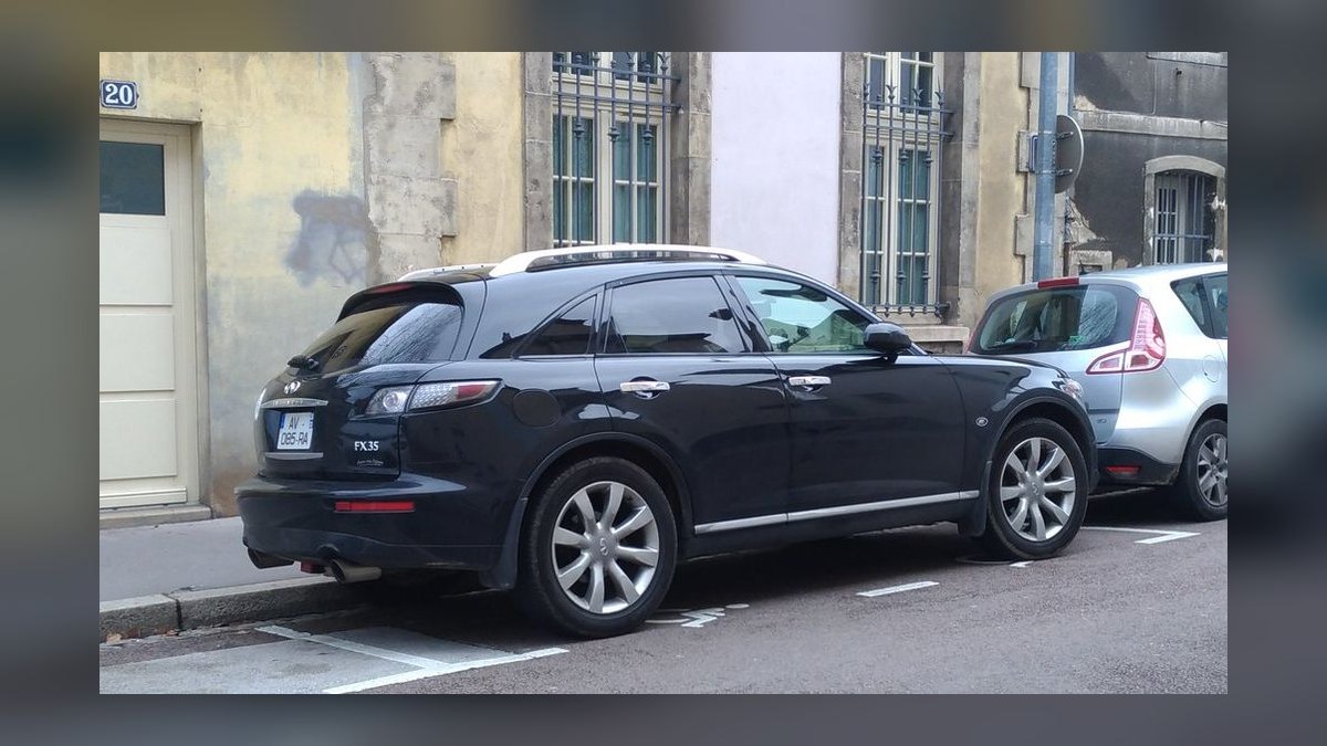 Best Infiniti FX35 Model Years (Ranked) — figure 3
