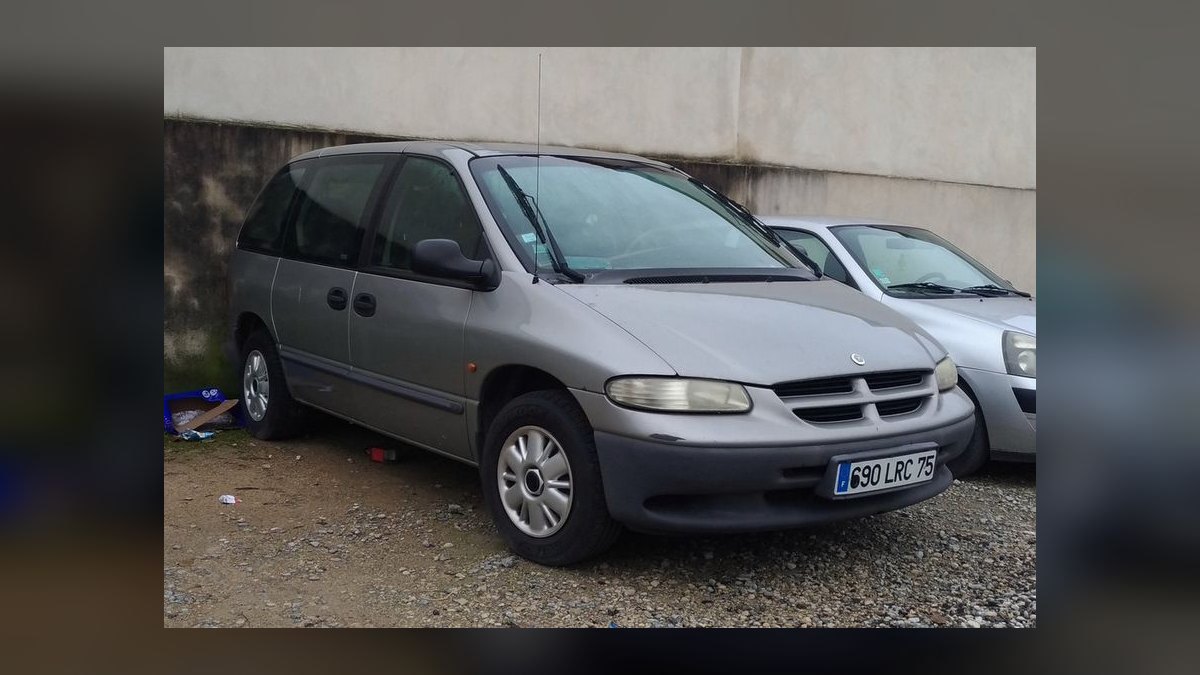 Best Chrysler Voyager Model Years (Ranked) — figure 3