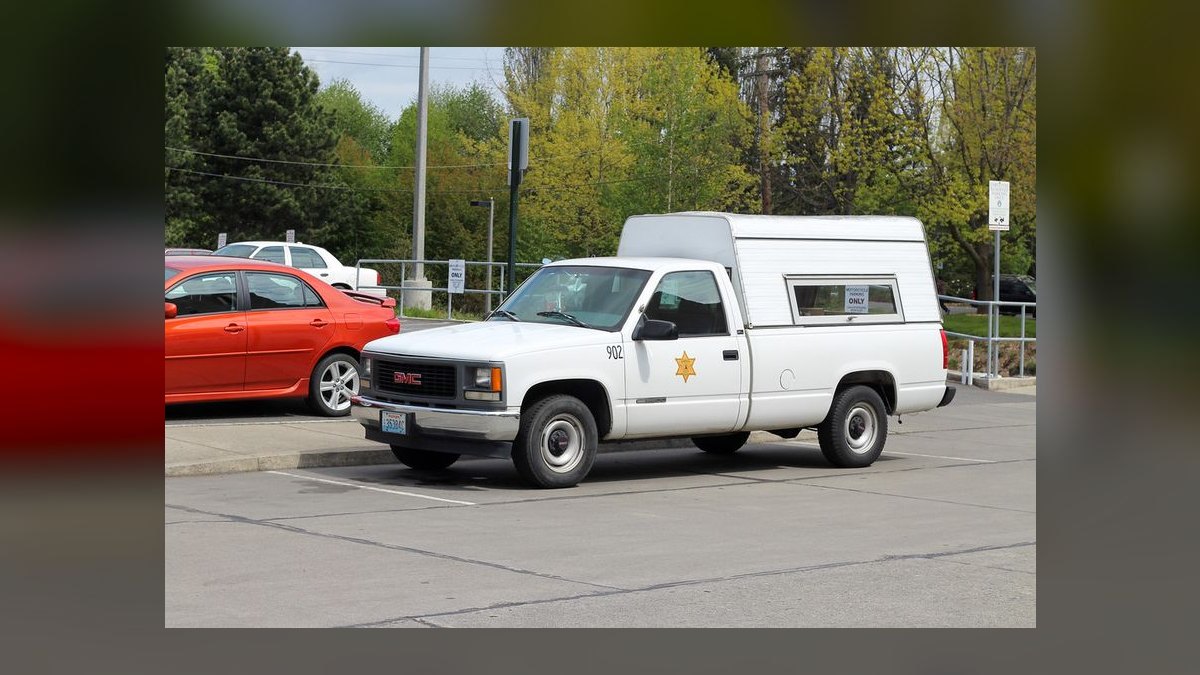 Best Used Pickup Trucks Under $10,000 in 2027 (Ranked) — figure 1