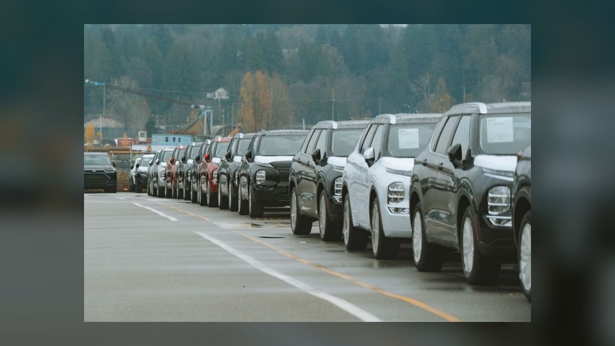 Best Used 3-Row SUVs Under $10,000 in 2027 (Ranked)