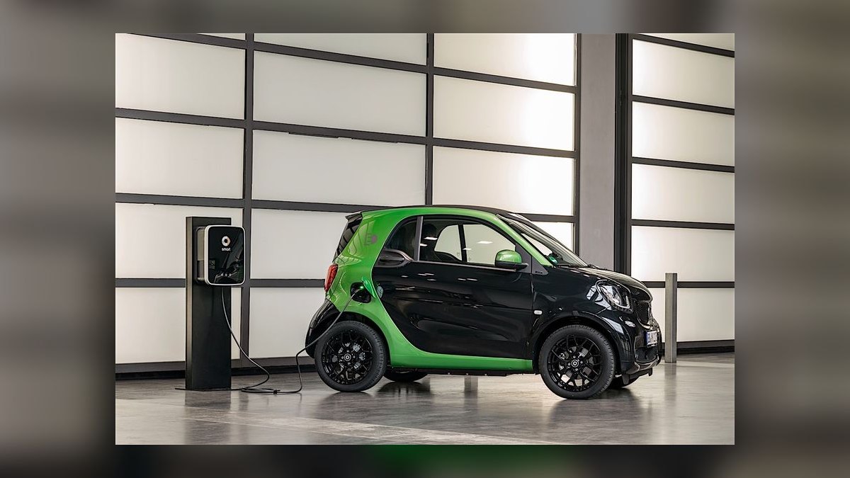 Best Used Electric Cars Under $15,000 in 2027 (Ranked) — figure 10