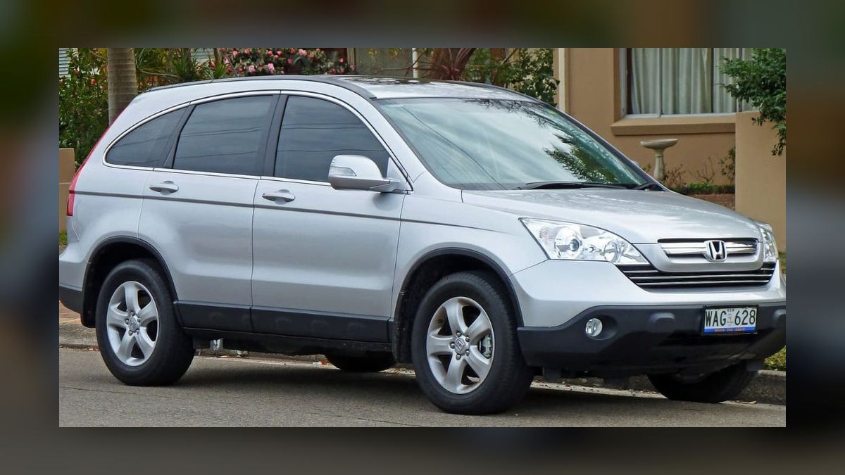 Best Used Family Cars Under $15,000 in 2027 (Ranked) — figure 1