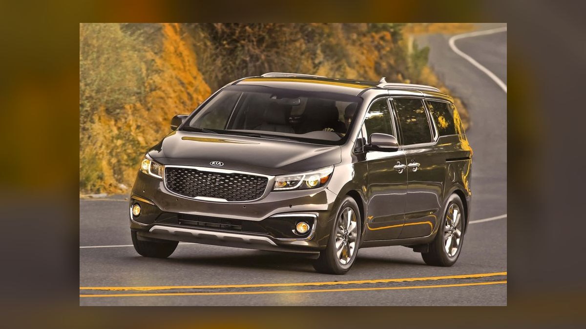Best Used Minivans Under $20,000 in 2027 (Ranked) — figure 6