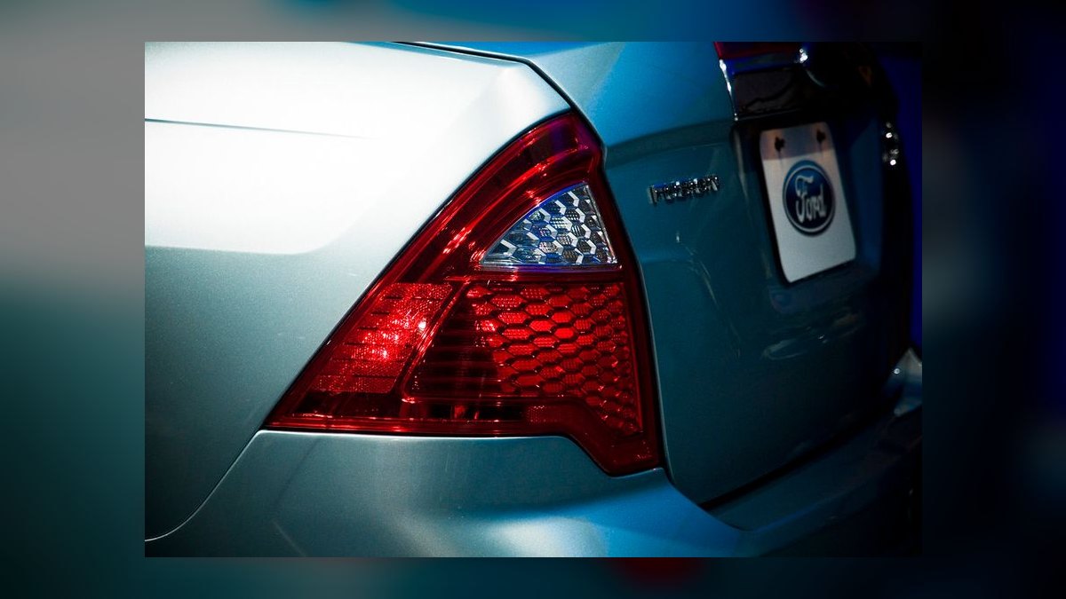 Best Used Hybrid Cars Under $20,000 in 2027 (Ranked) — figure 7