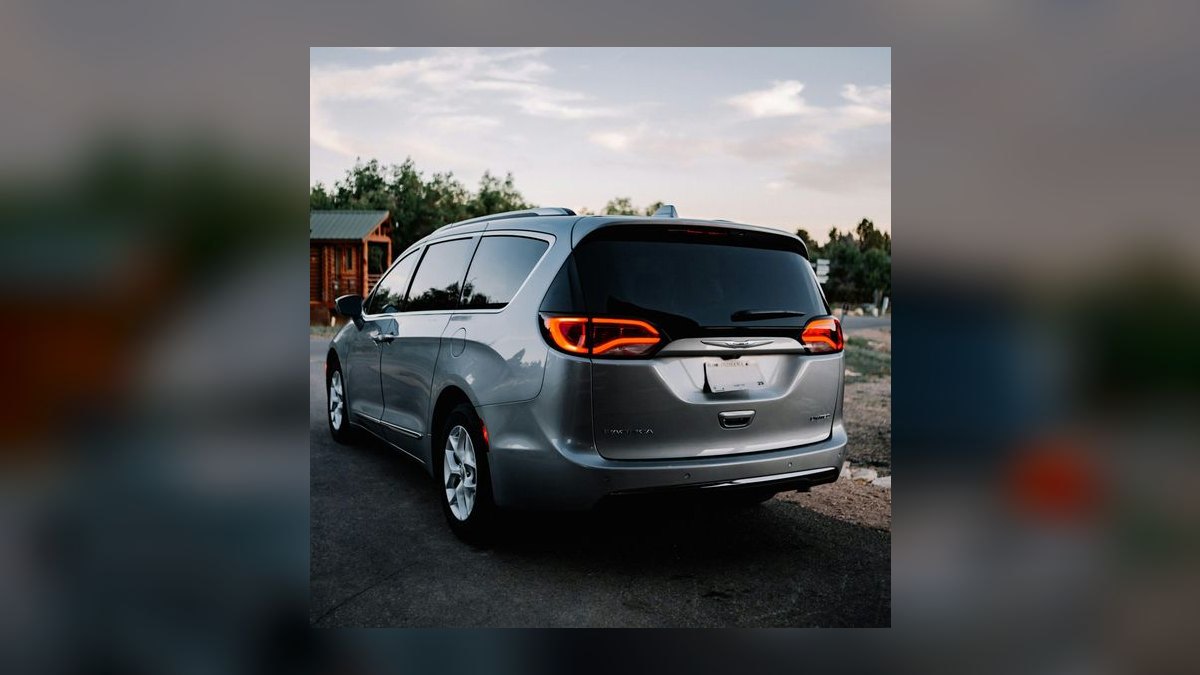 Best Used Minivans Under $50,000 in 2027 (Ranked) — figure 4