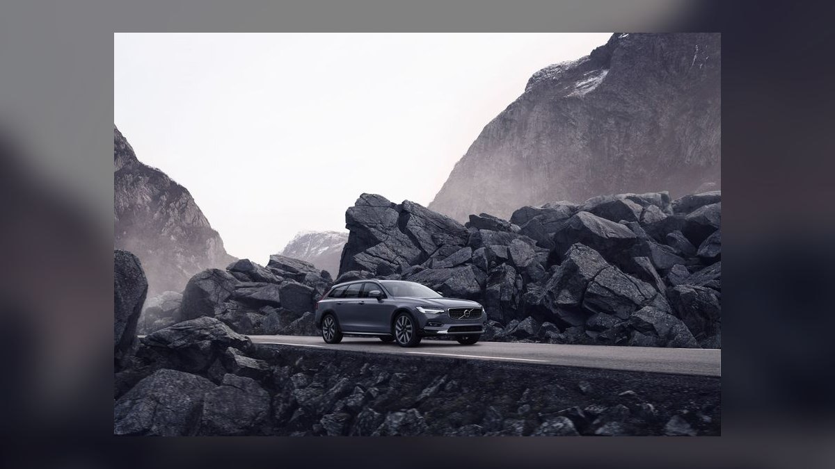 Best SUVs for Snowy Climates in 2027 (Ranked)