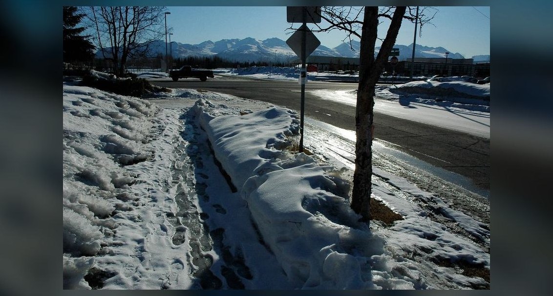 Best Trucks for Snowy Climates in 2027 (Ranked)
