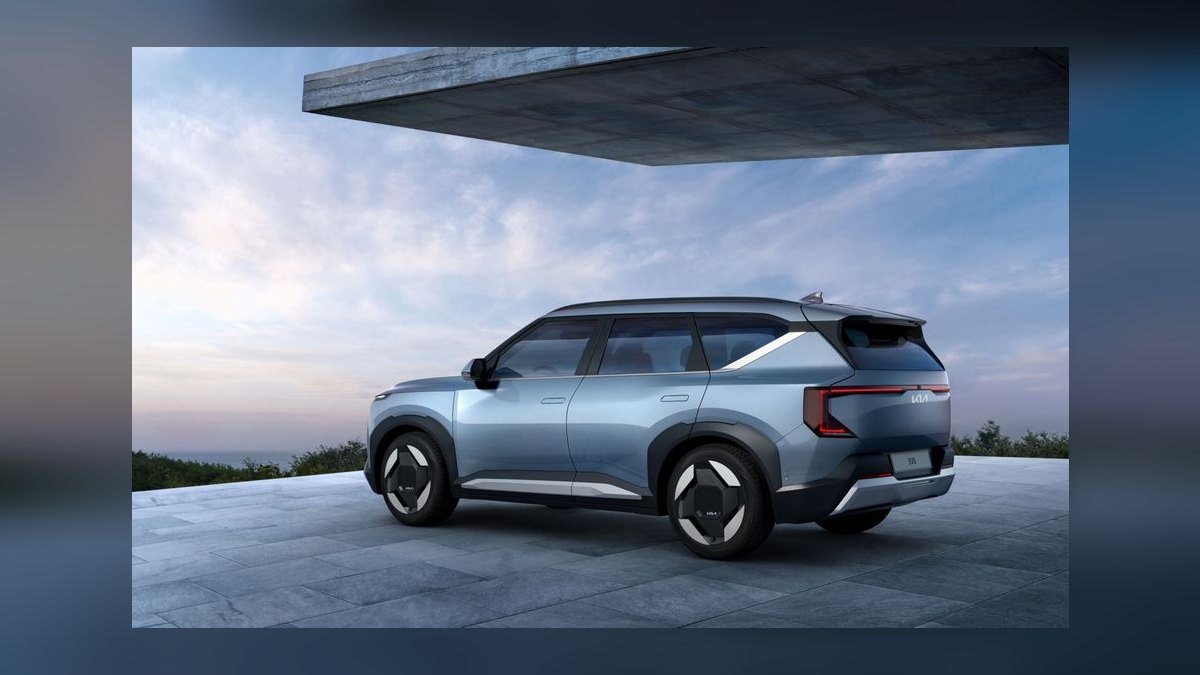 What are the best used electric SUVs under $15,000 in 2027 for families living in cold-weather states like Minnesota or North Dakota, where range loss and winter driving conditions are major concerns — figure 7
