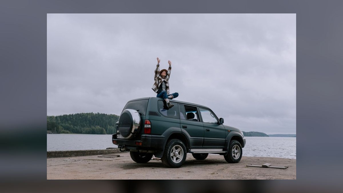 What are the top-rated pre-owned hybrid SUVs under $25,000 in 2027 that offer the best fuel economy and reliability for urban commuters in the Northeast, considering specific challenges like cold weather battery performance and snow handling — figure 10