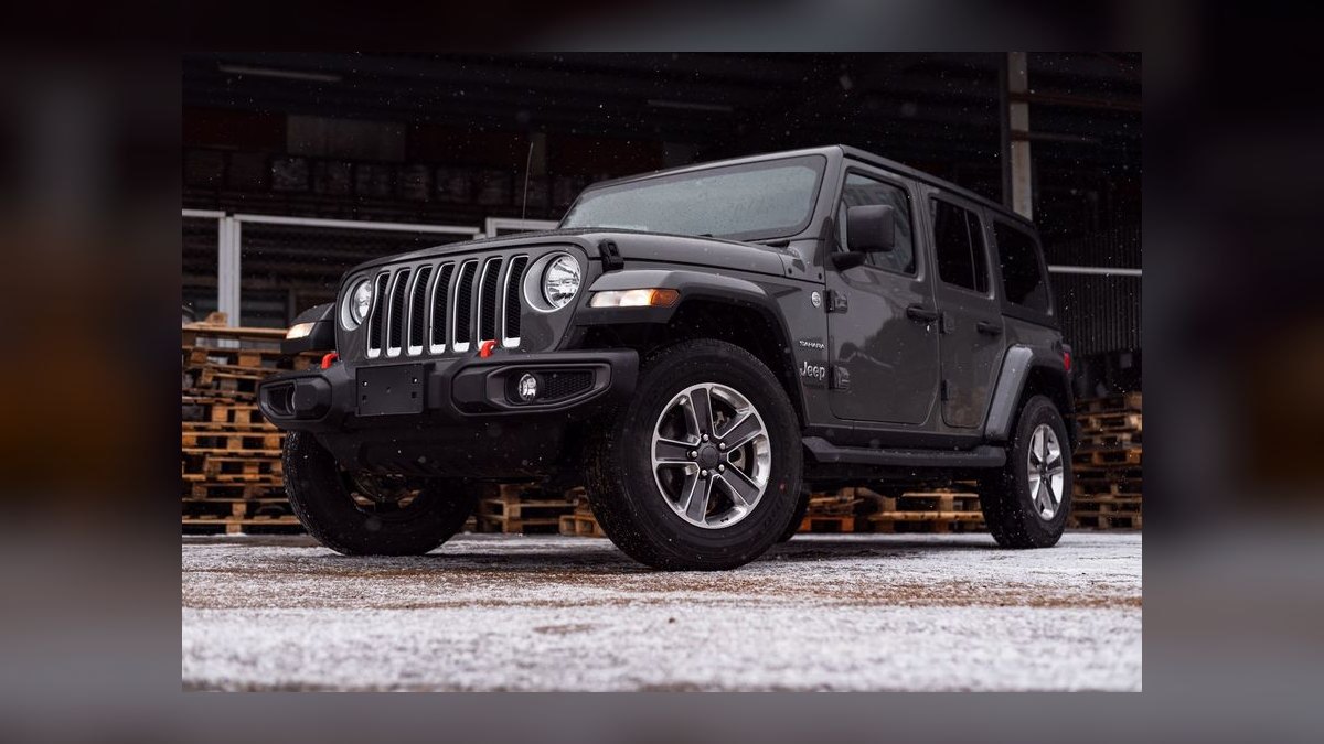 Which used subcompact SUVs under $25,000 in 2027 offer the best fuel economy for daily commuting in the Pacific Northwest — figure 2
