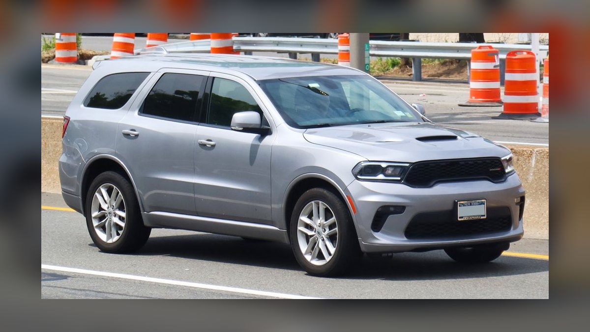 Best Used 3-Row SUVs Under $35,000 in 2027 (Ranked) — figure 8