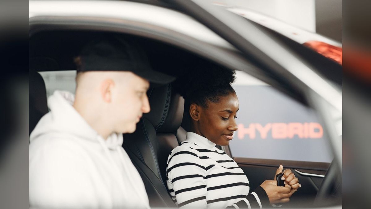 What are the most reliable used hybrid SUVs under $35,000 available in the Pacific Northwest for 2027, considering hilly terrain and frequent rain — figure 2