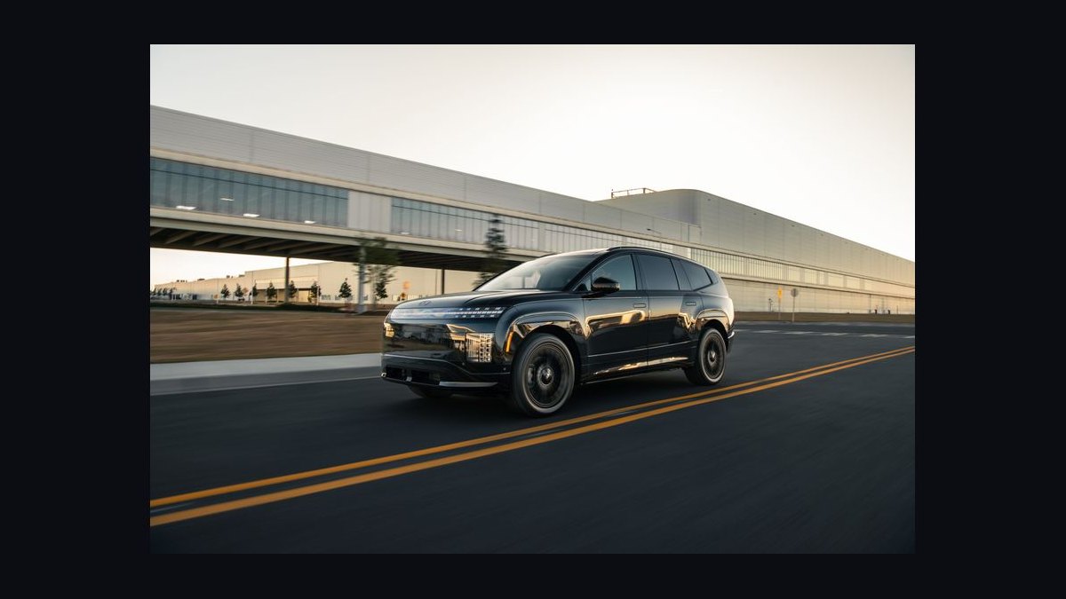 Top 10 Electric SUVs in 2027
