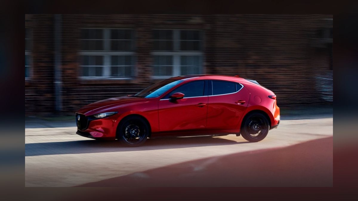Top 10 Compact Hatchbacks in 2027 — figure 2
