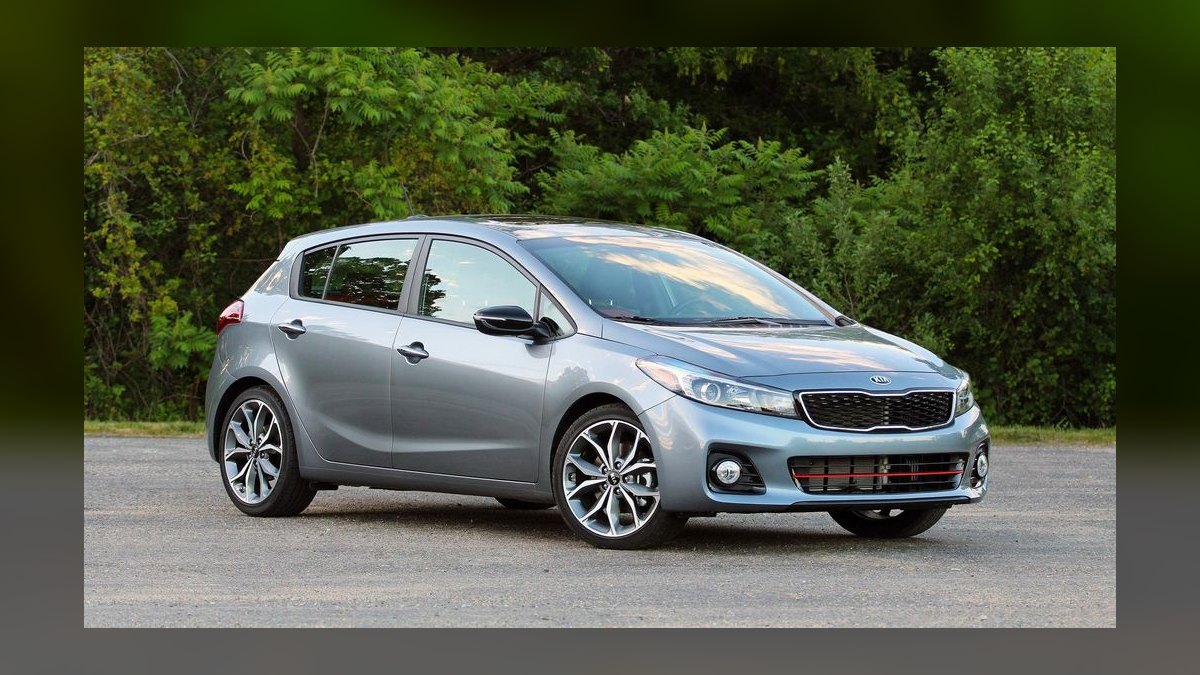 Top 10 Compact Hatchbacks in 2027 — figure 7