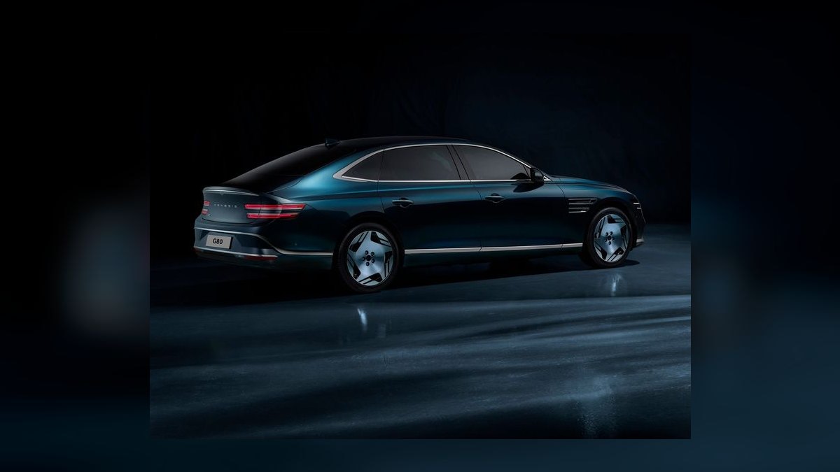 Top 10 Long-Range Electric Cars in 2027 — figure 10