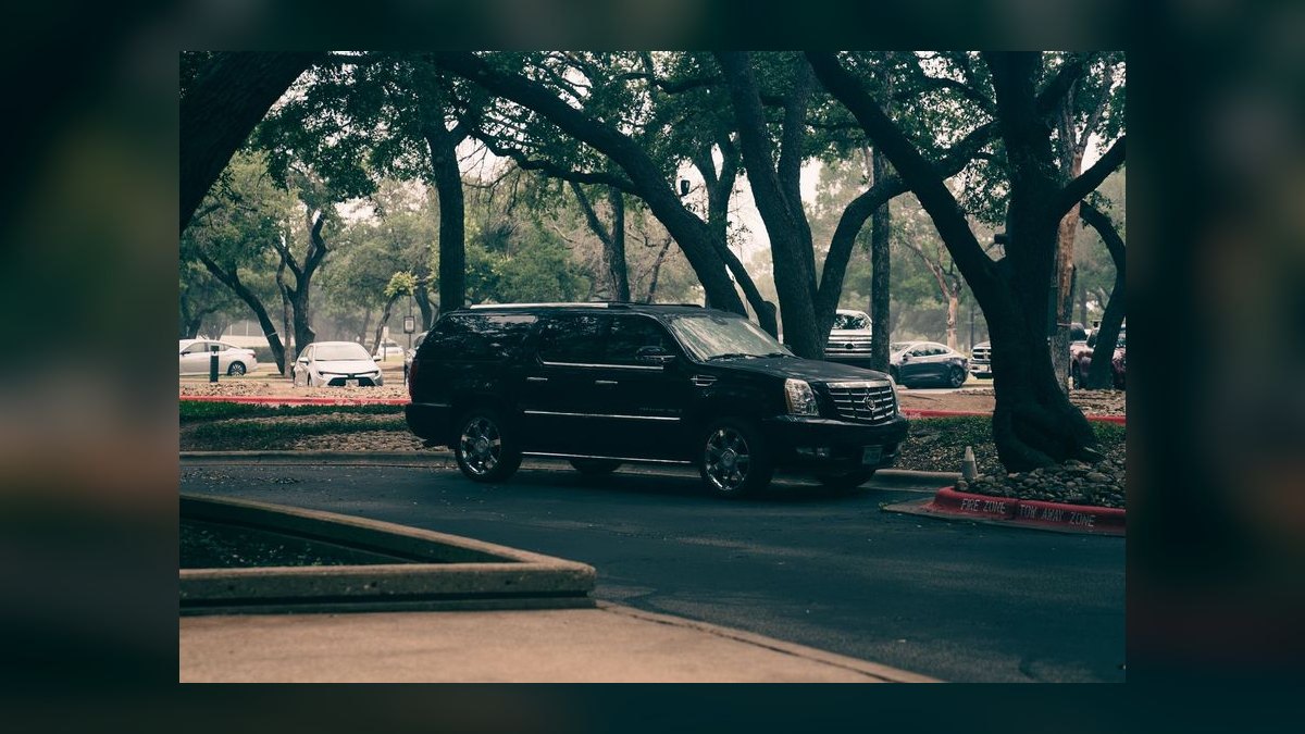 Top 10 Used Luxury SUVs Under $40k 2027 — Best Overall + Best Value — figure 8