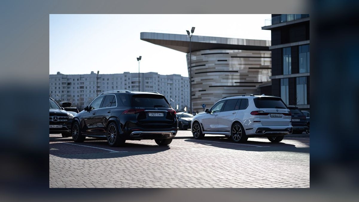 Top 10 Luxury Performance SUVs 2027 — Best Overall + Best Value — figure 2