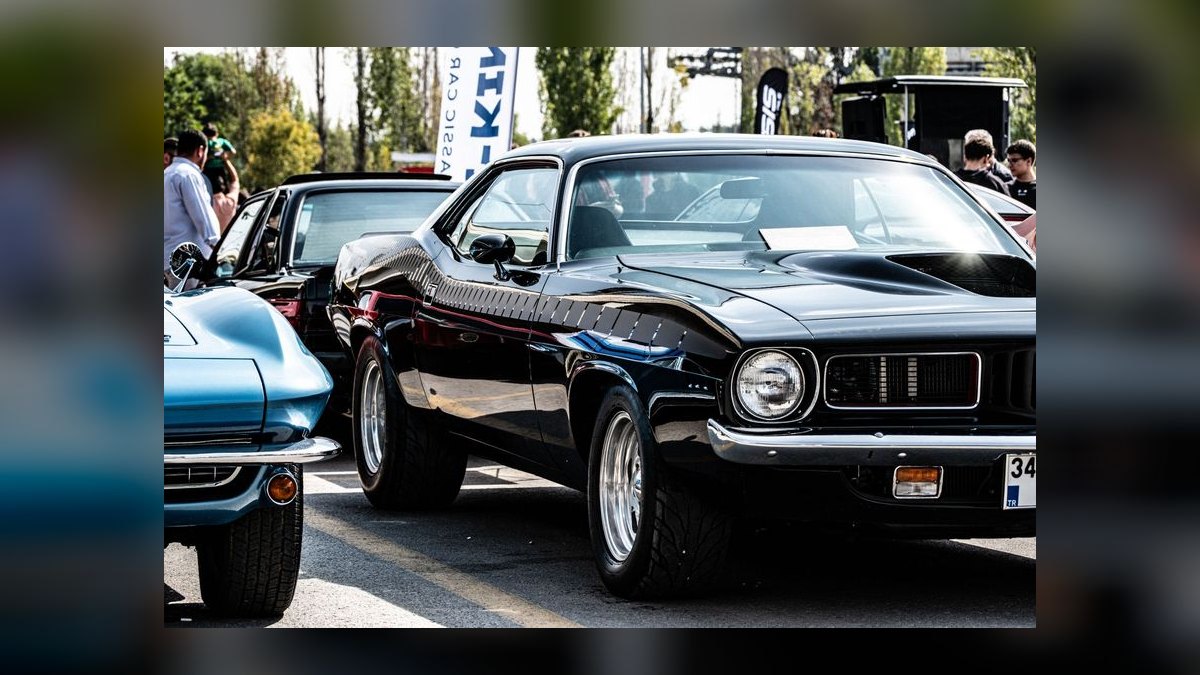 Top 10 Muscle Cars 2027 — Best Overall + Best Value — figure 9